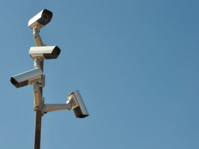 Vidéo protection à Koungou par Jürgen Jester depuis Pixabay | Le Mahorais